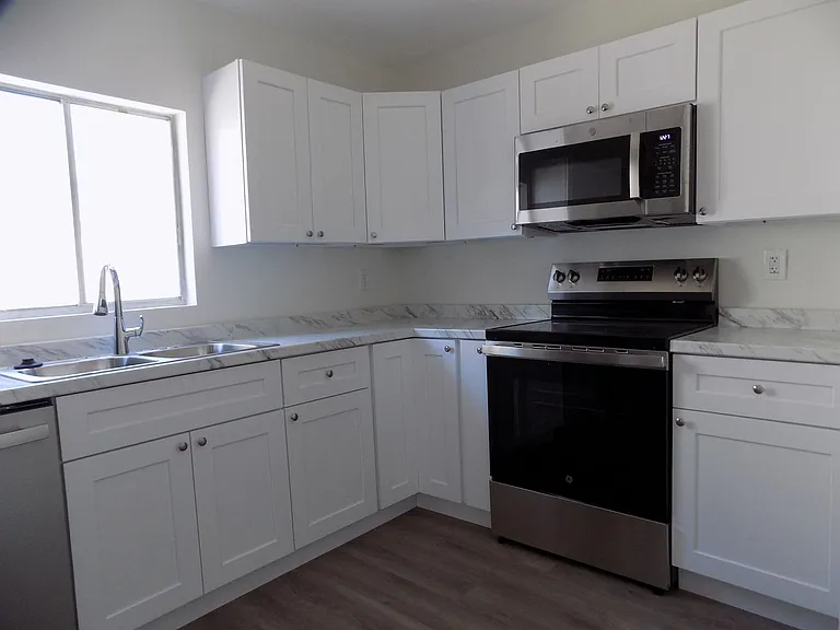 430 Sand Lime Rd — Photo 5