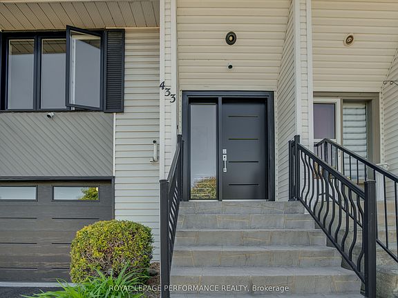 2nd image of 433 Tupper St