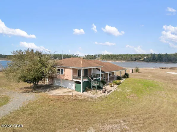 5096 Lake Ridge Rd, Chipley, FL 32428
