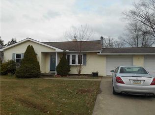 317 Hart St, Houston, PA 15342