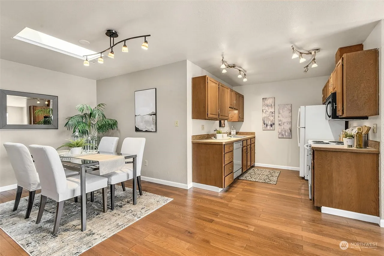 1 bed, 794 sqft, $3,000 — Photo 4