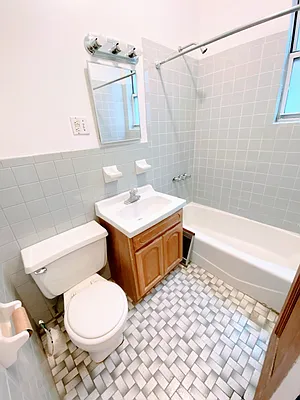 Rented by Keller Williams NYC | media 24