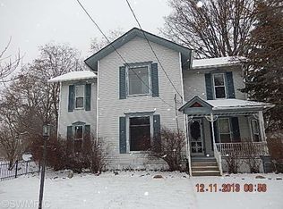 156 N Main St, Vicksburg, MI