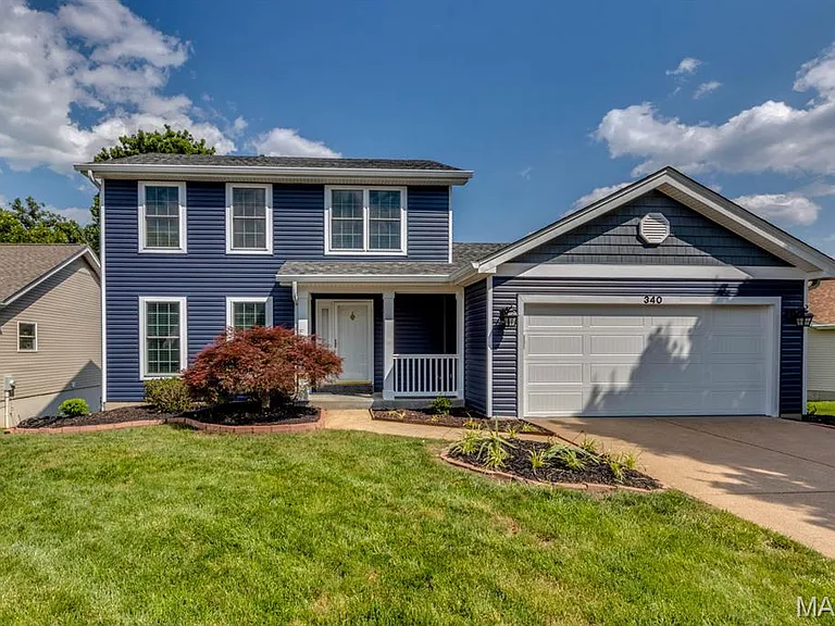 340 Emmanuel Ct — Photo 1