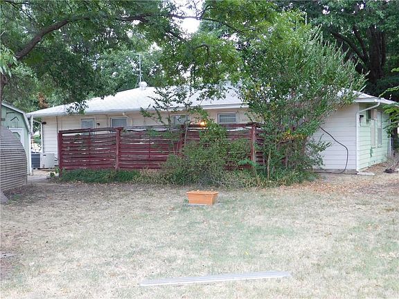 2nd image of 2513 Norman Ave