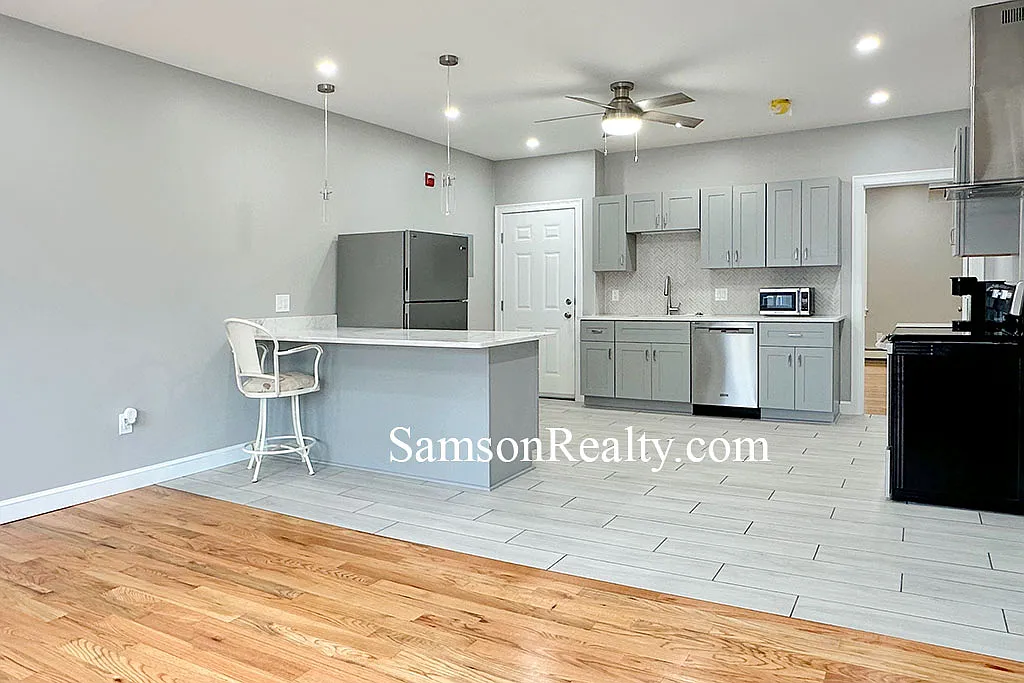 1 bed, $1,900 — Photo 2