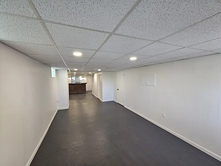 236 McCartney Dr — Photo 48