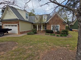 1180 Brighton Ln, Bogart, GA 30622