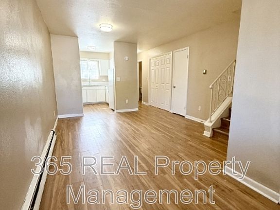 3rd image of 1434 E 16th St