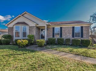 10004 Belltower Ct, Jeffersontown, KY 40299