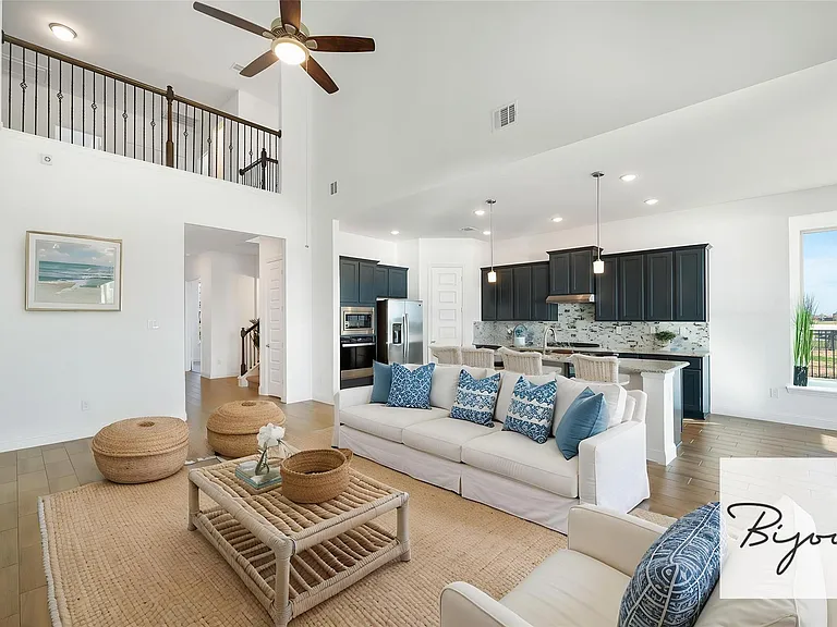 2060 Terra Rose Dr — Photo 19