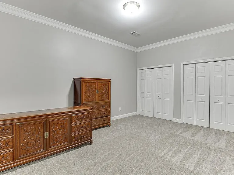 9345 Riverclub Pkwy — Photo 55