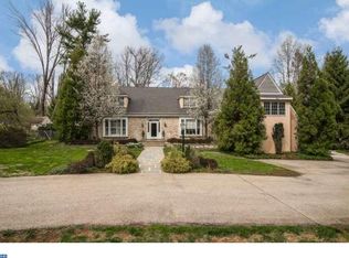 1162 Red Rose Ln, Villanova, PA 19085