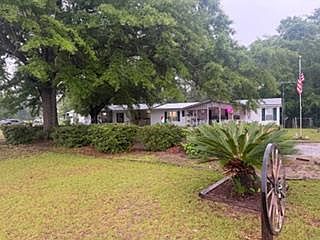 1st image of 147 Doctors Point Rd