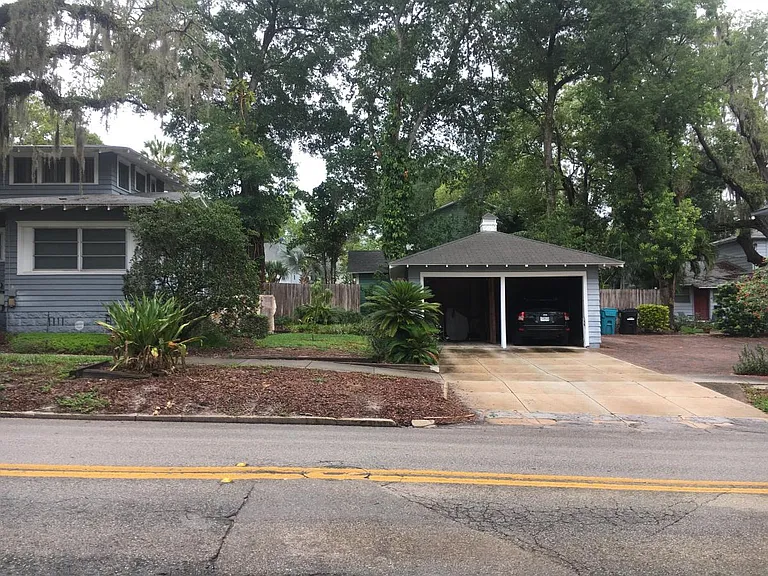 702 Hillcrest St #B — Photo 12