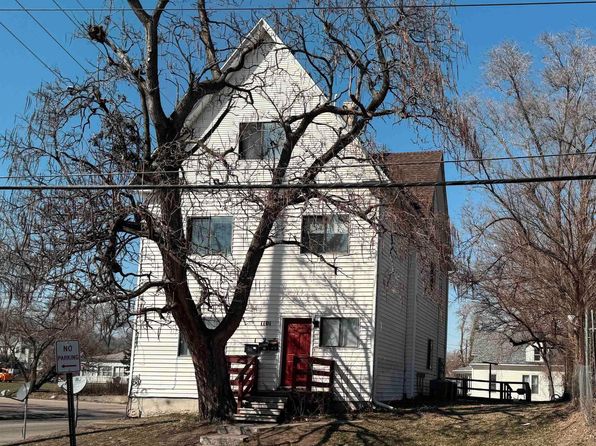 1101 11th St, Sioux City, IA 51105