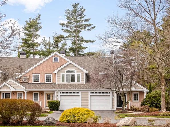 410 Salem St APT 101, Wakefield, MA 01880