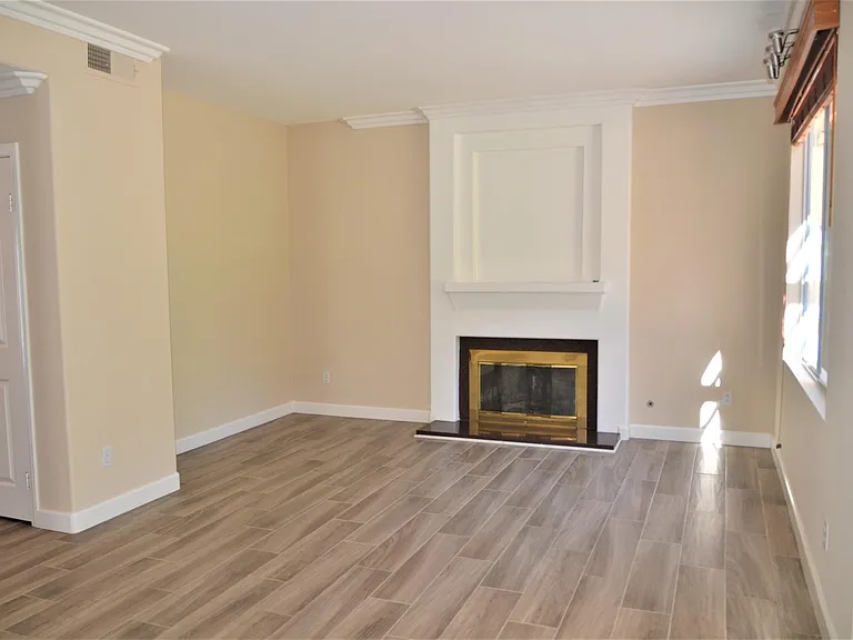 8973 Hampe Ct — Photo 6