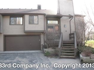 11479 Carriage Ct, Eden Prairie, MN 55344