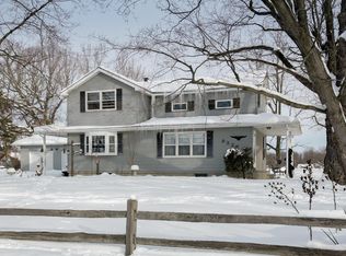 9326 W De Ave, Kalamazoo, MI 49009