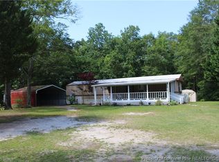 6614 Roslin Farm Rd, Hope Mills, NC 28348