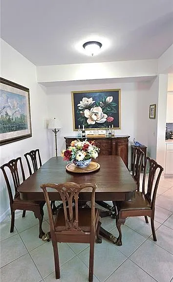 16615 Lake Circle Dr #427 — Photo 11