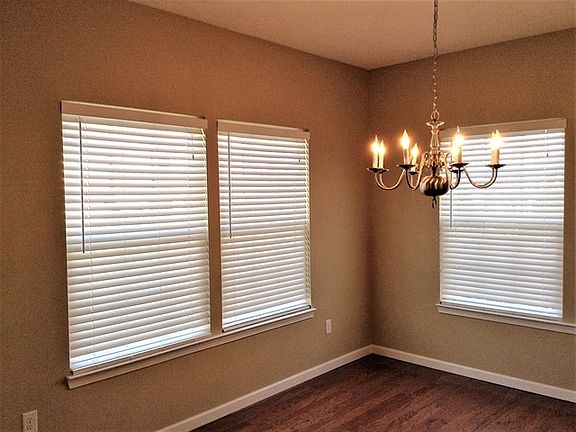 3rd image of 5920 Marsh Cir