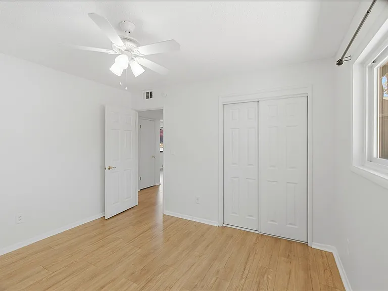 1020 Heap Ave — Photo 14