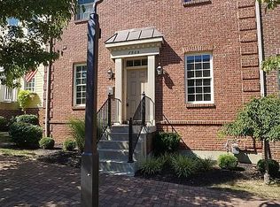 7908 Remington Rd, Montgomery, OH 45242