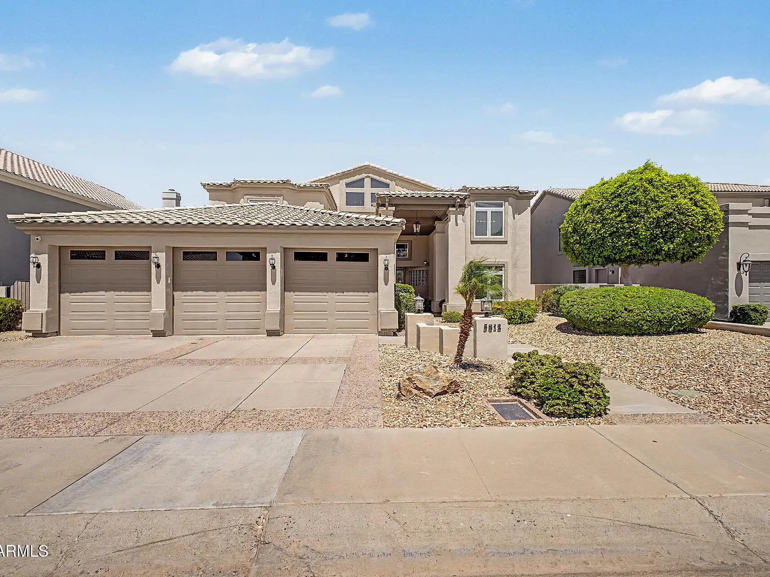 4 bed, 3.5 bath, 3870 sqft, $4,200 — Photo 1