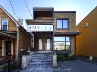 17 Springfield Rd #A, Ottawa, ON K1M1C8