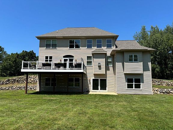 4th image of 8813 W West Ave