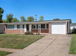 2495 Northridge Pl, Florissant, MO 63033