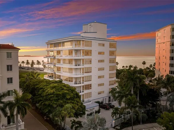 136 GOLDEN GATE POINT #602, SARASOTA, FL 34236