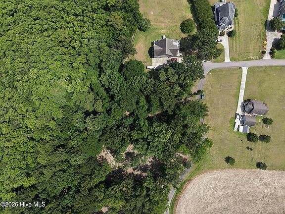 4th image of 458 Batchelor Bay Dr #32