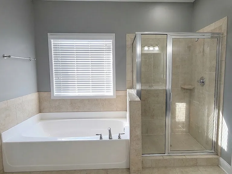 4215 Hopewell Manor Dr — Photo 10