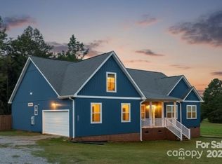 134 Gibbs Cir, Maiden, NC 28650