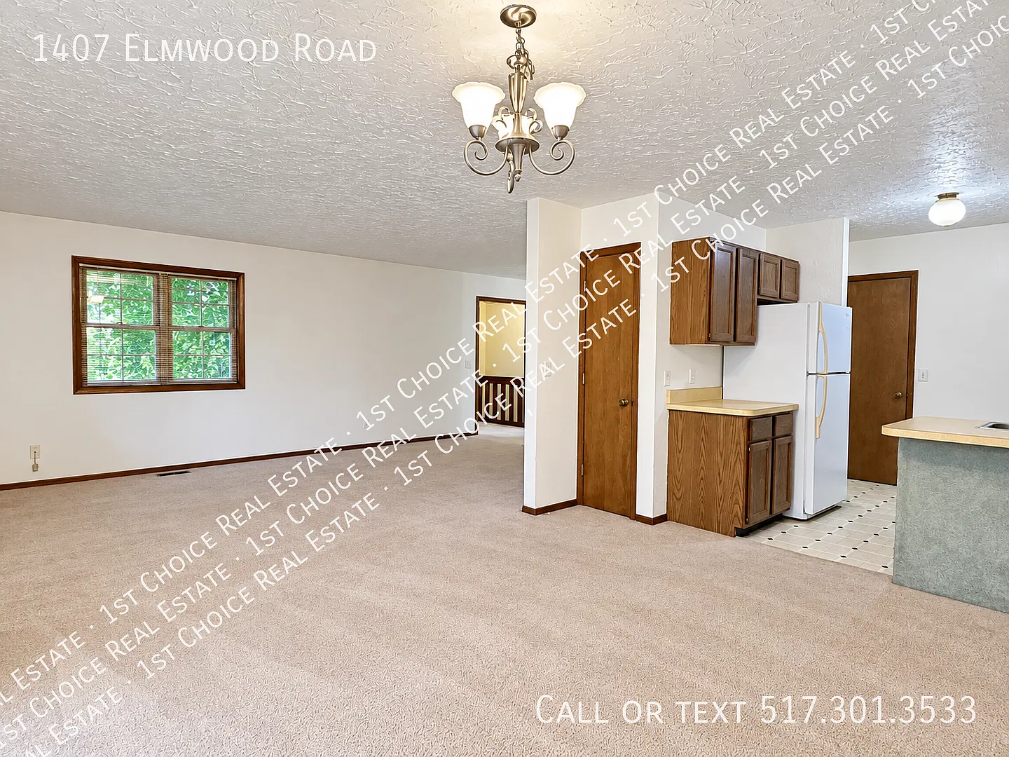 Spacious 2-Bdr 2-Bth Duplex with Garage - Backs Up to Sharp Park — Photo 3