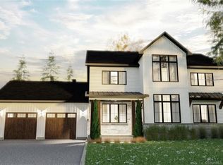 3250 North St, Fairfield, CT 06824