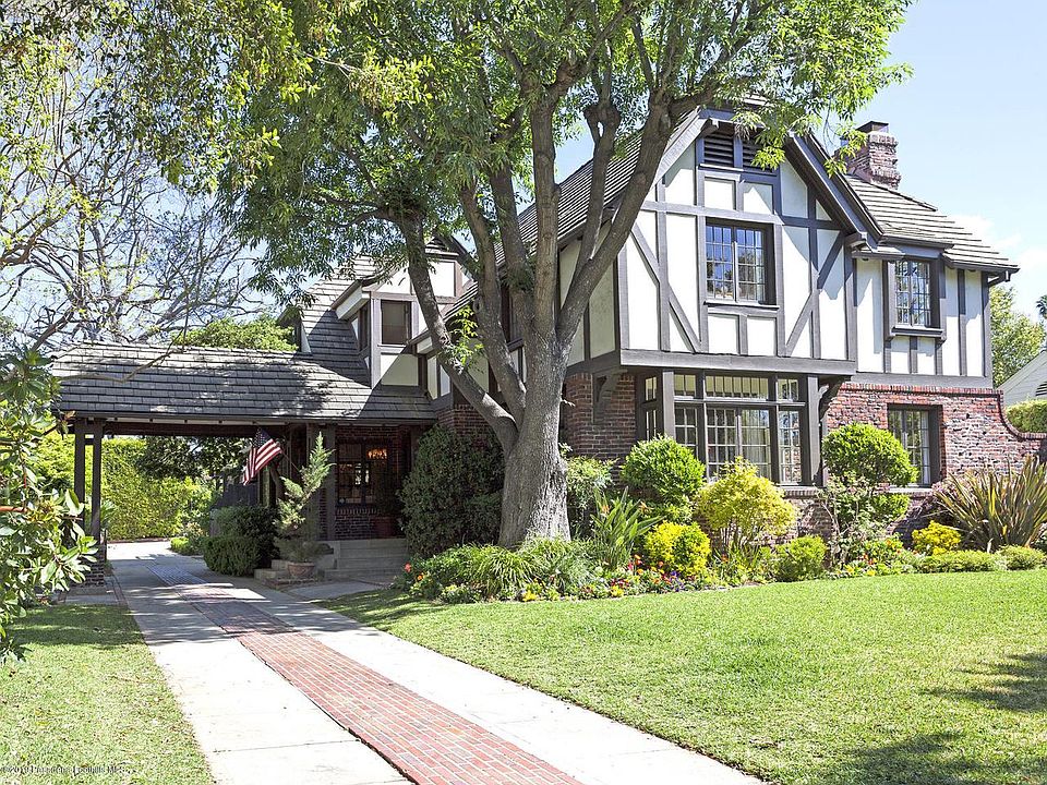 1st image of 884 S Arroyo Blvd