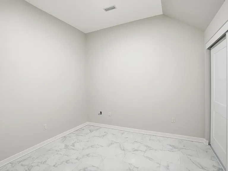 1540 119th St #200 — Photo 13