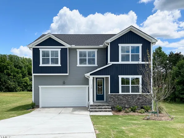 112 Fast Pitch Lane, Four Oaks, NC 27524