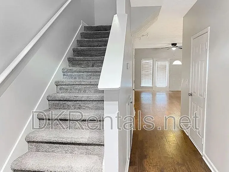 4416 Stone Gate Way — Photo 17