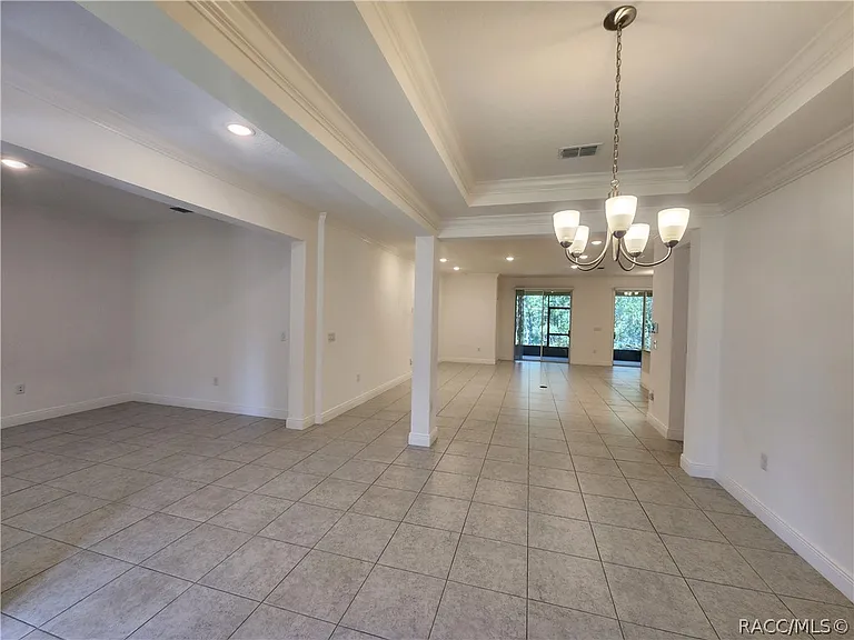 88 Linder Dr — Photo 2