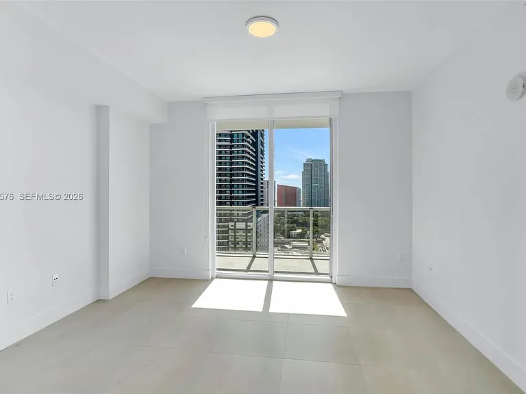 79 SW 12th St #2302 — Photo 20