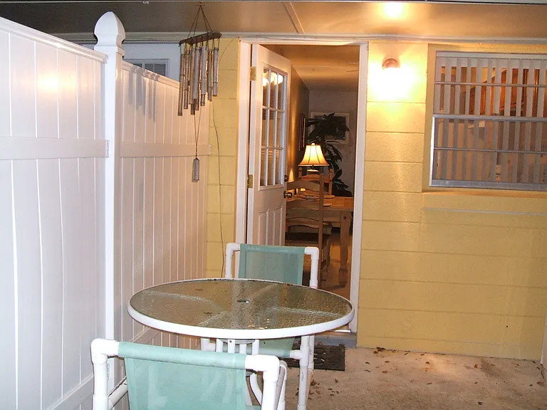 1800 Biscayne Dr #3 — Photo 5