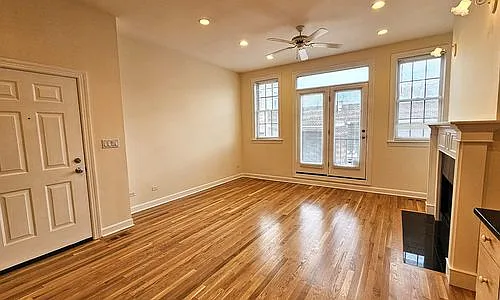 511 N Hartland Ct #1 — Photo 2