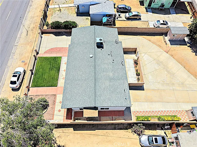 1143 Elizabeth Lake Rd — Photo 5