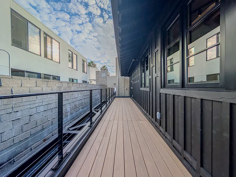 Ella Abbot Kinney — Photo 33