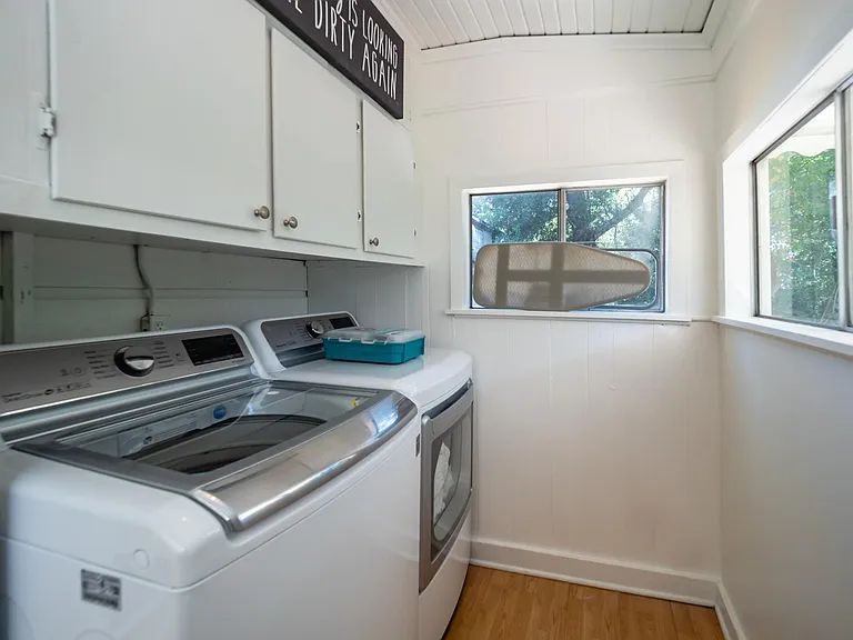 4110 Seminole Ave — Photo 13